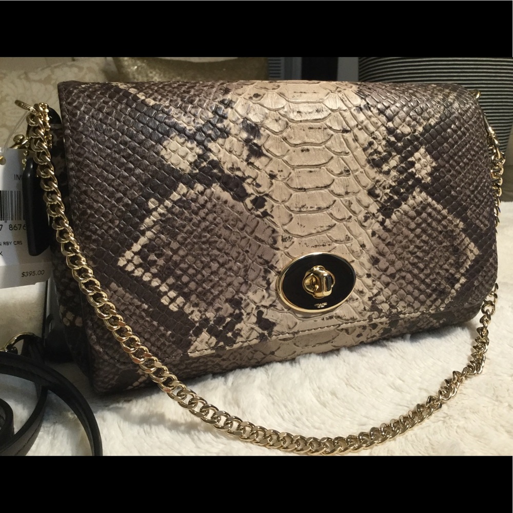 🐍 COACH PYTHON RUBY crossbody/cluth - Picture 2 of 8